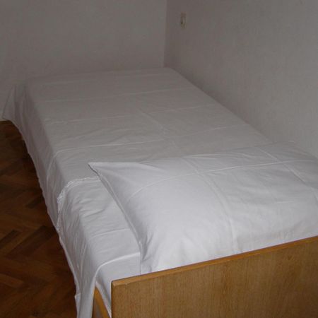 Apartment Marija Brbinj Екстериор снимка