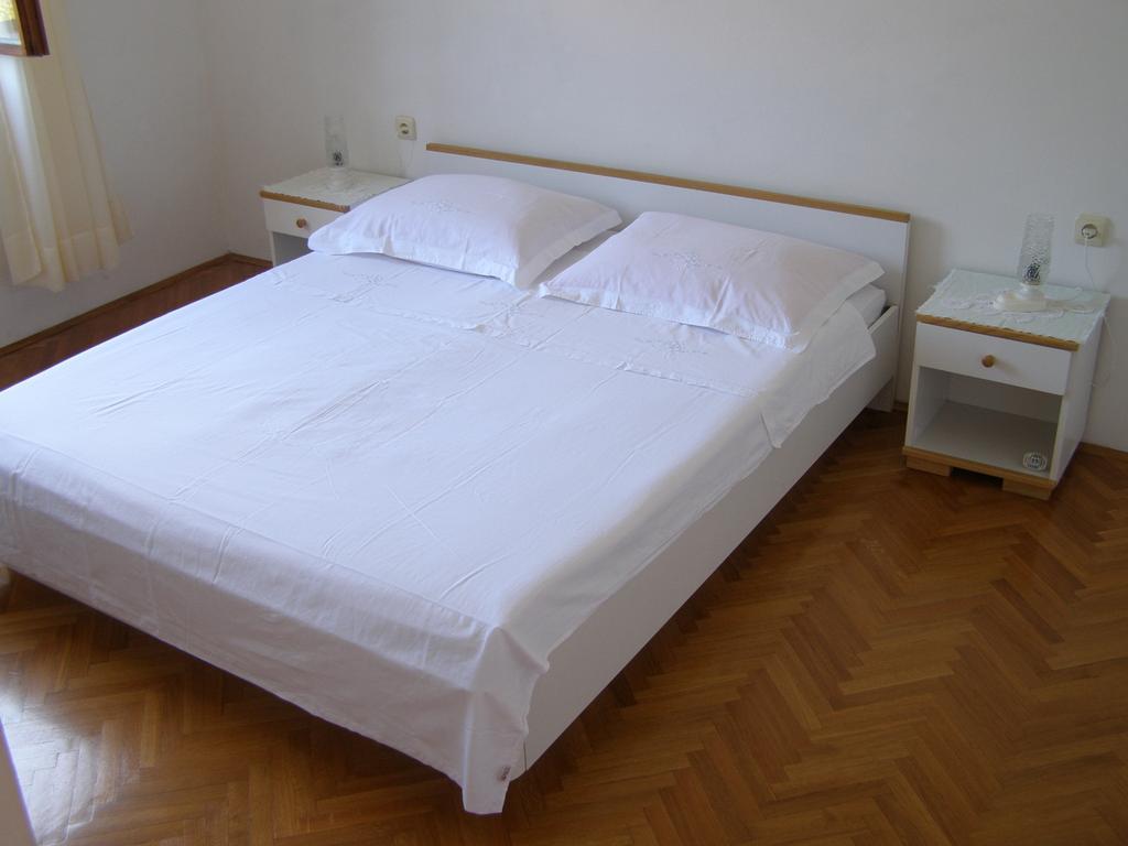 Apartment Marija Brbinj Екстериор снимка